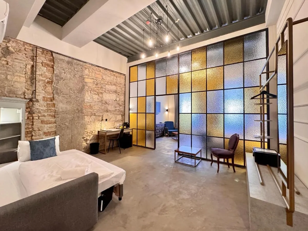 Bazaar Boutique Residence Будапешт 4*,